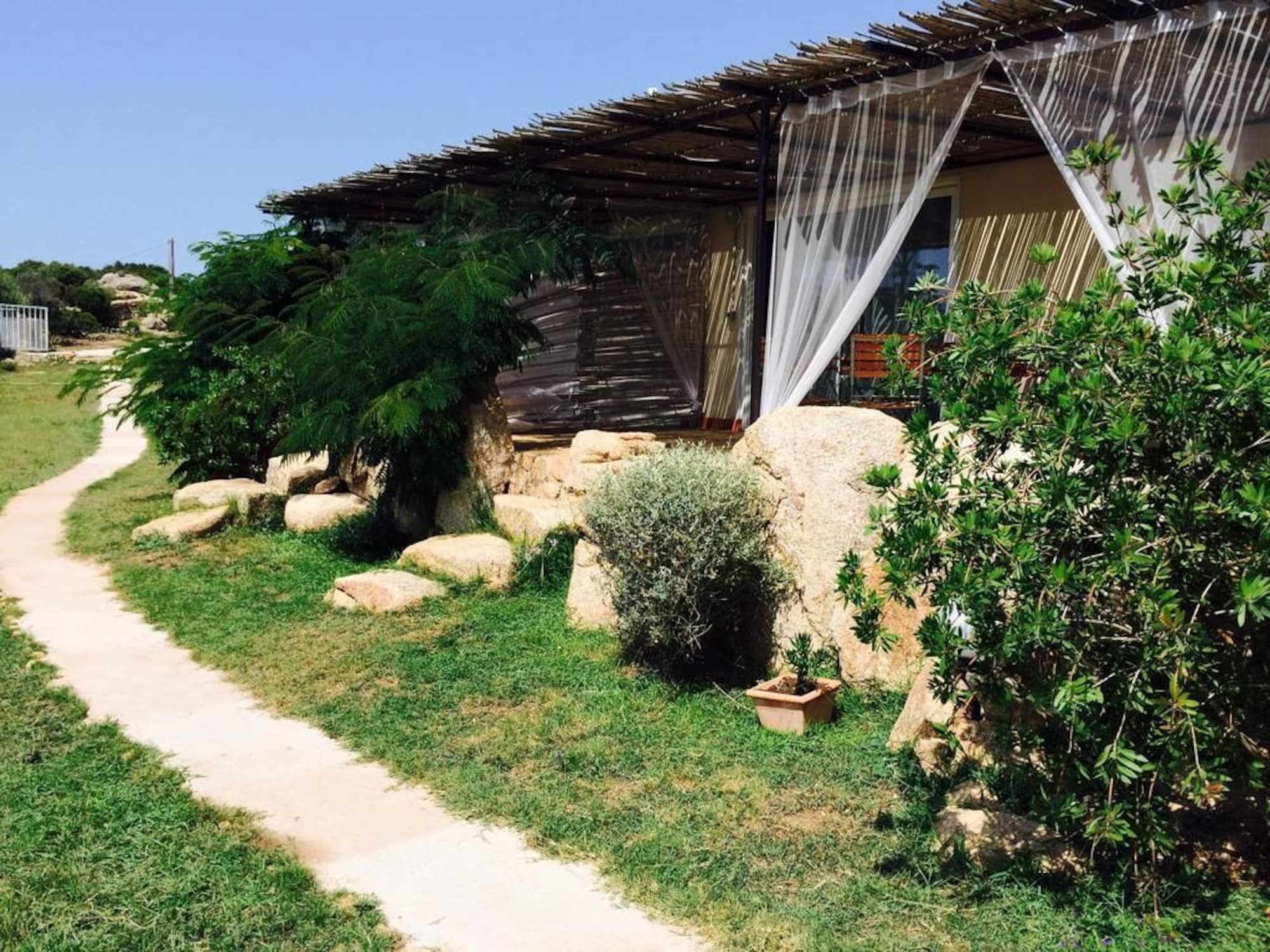 Brise Marine Hotel Бонифачо Екстериор снимка