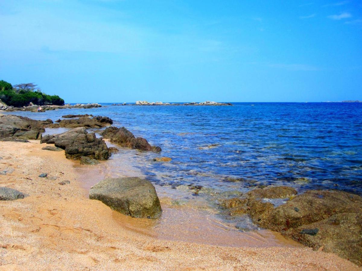 Brise Marine Hotel Бонифачо Екстериор снимка